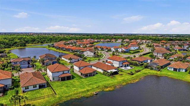 13705 FLAT WOODS TERRACE, Bradenton, FL 34211
