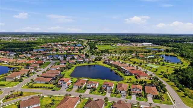 13705 FLAT WOODS TERRACE, Bradenton, FL 34211