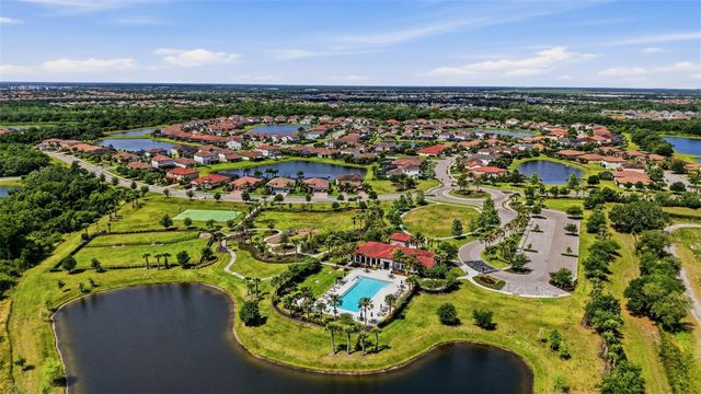 13705 FLAT WOODS TERRACE, Bradenton, FL 34211