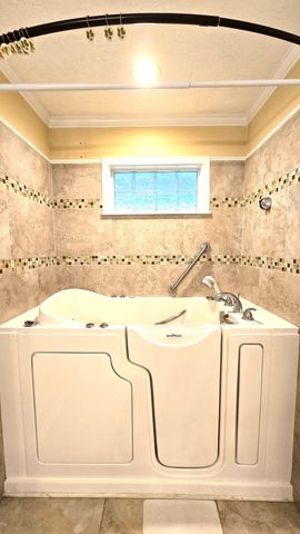 165 East Pleasant Hill, Deridder, LA 70634