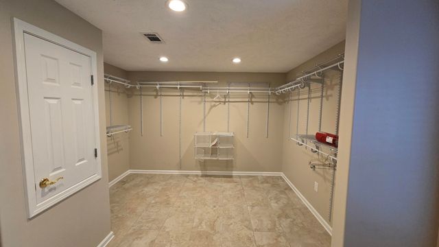 165 East Pleasant Hill, Deridder, LA 70634