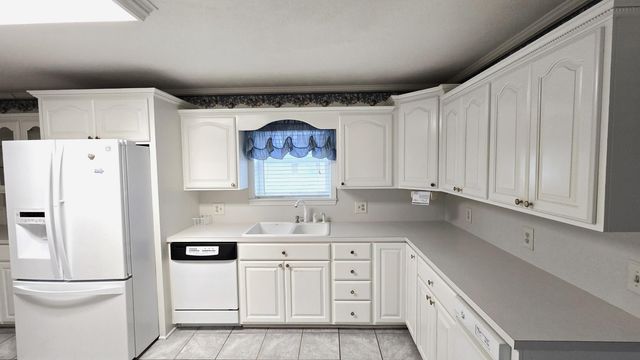 165 East Pleasant Hill, Deridder, LA 70634