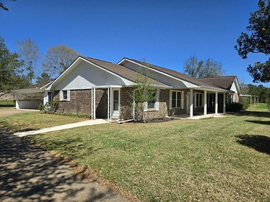 165 East Pleasant Hill, Deridder, LA 70634