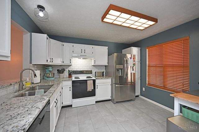 920 Leora Street, Trenton, OH 45067