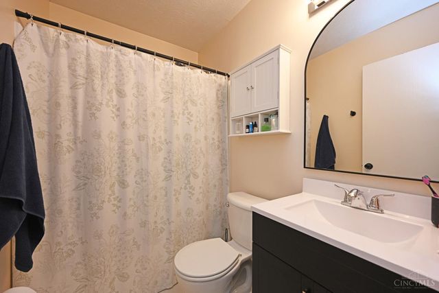 920 Leora Street, Trenton, OH 45067