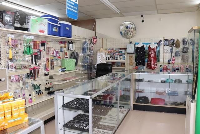 5500 SW 8th Street Pharmacy, Coral Gables, FL 33134