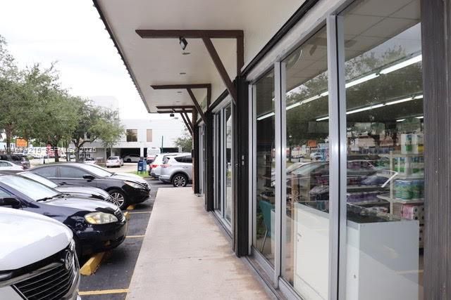 5500 SW 8th Street Pharmacy, Coral Gables, FL 33134