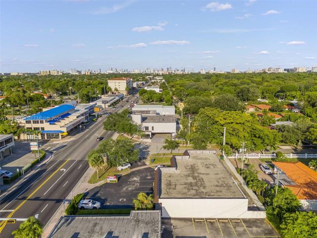 5500 SW 8th Street Pharmacy, Coral Gables, FL 33134