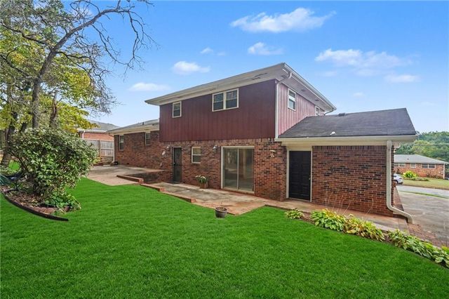 2959 Edna Lane, Decatur, GA 30032