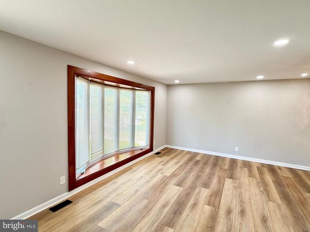 129 HARVARD PL, Williamstown, NJ 08094