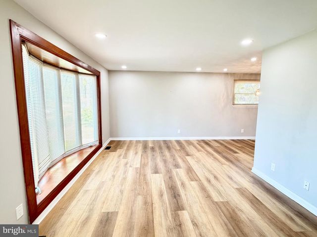 129 HARVARD PL, Williamstown, NJ 08094