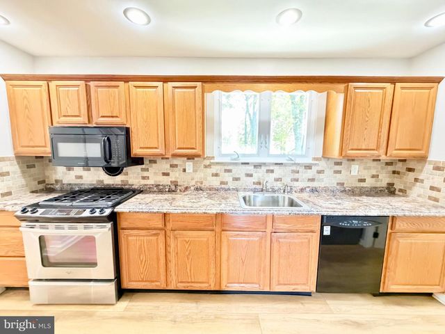 129 HARVARD PL, Williamstown, NJ 08094