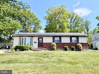 129 HARVARD PL, Williamstown, NJ 08094
