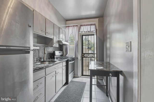 1653 W MENTOR ST, Philadelphia, PA 19141