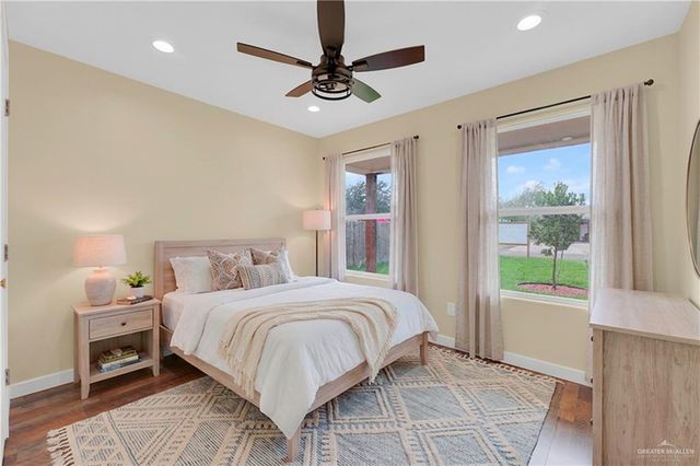 808 S 15th Avenue, Edinburg, TX 78539