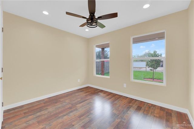 808 S 15th Avenue, Edinburg, TX 78539