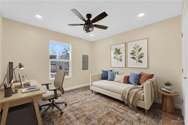 808 S 15th Avenue, Edinburg, TX 78539