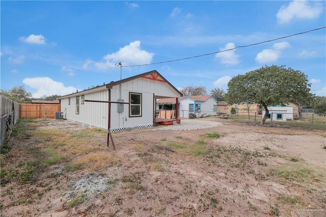 808 S 15th Avenue, Edinburg, TX 78539