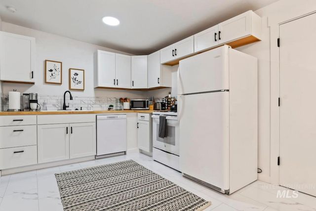 2804 W Regan Ave, Boise, ID 83702