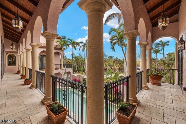 4972 Joewood DR, Sanibel, FL 33957