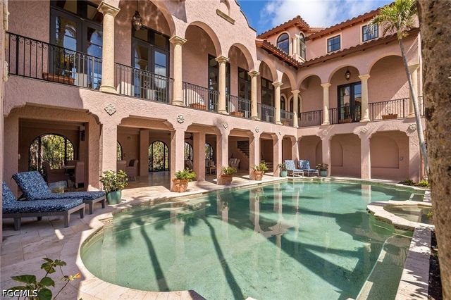 4972 Joewood DR, Sanibel, FL 33957