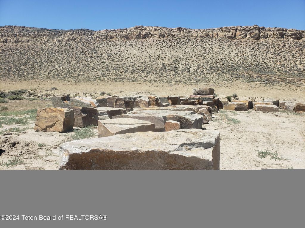 189 S 412 Highway, Kemmerer, WY 83101 photo 13