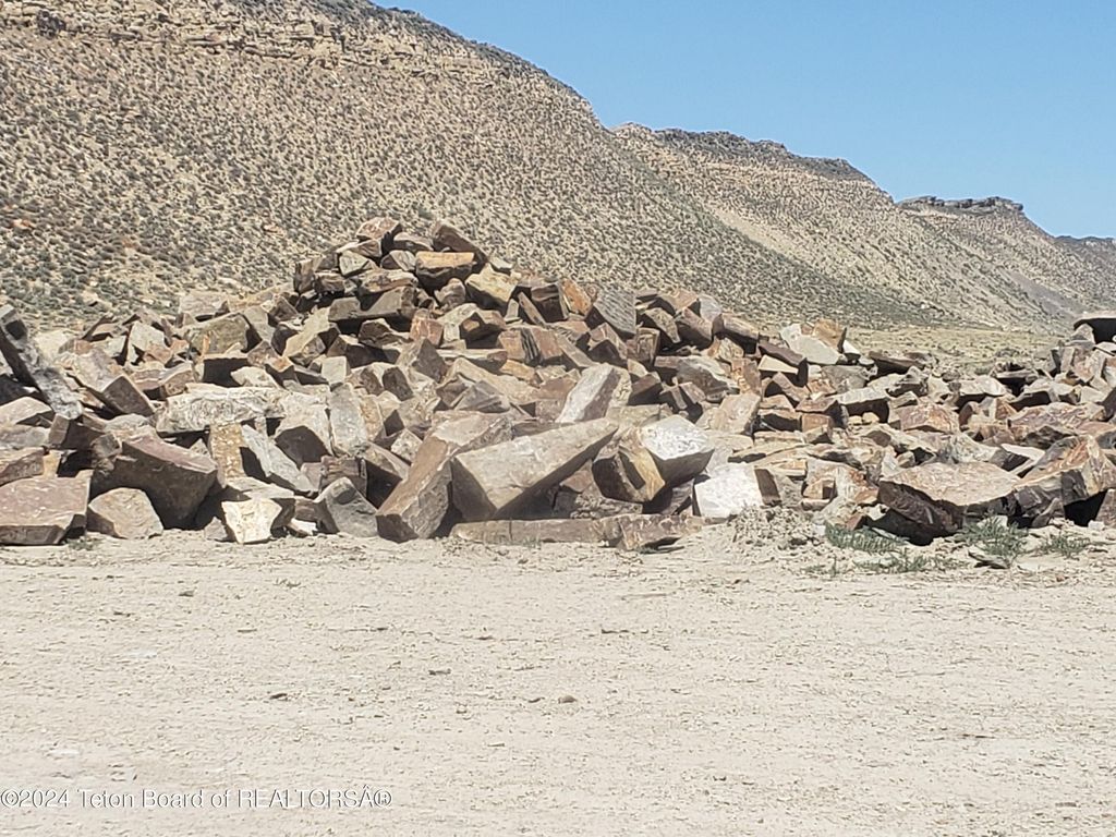 189 S 412 Highway, Kemmerer, WY 83101 photo 14