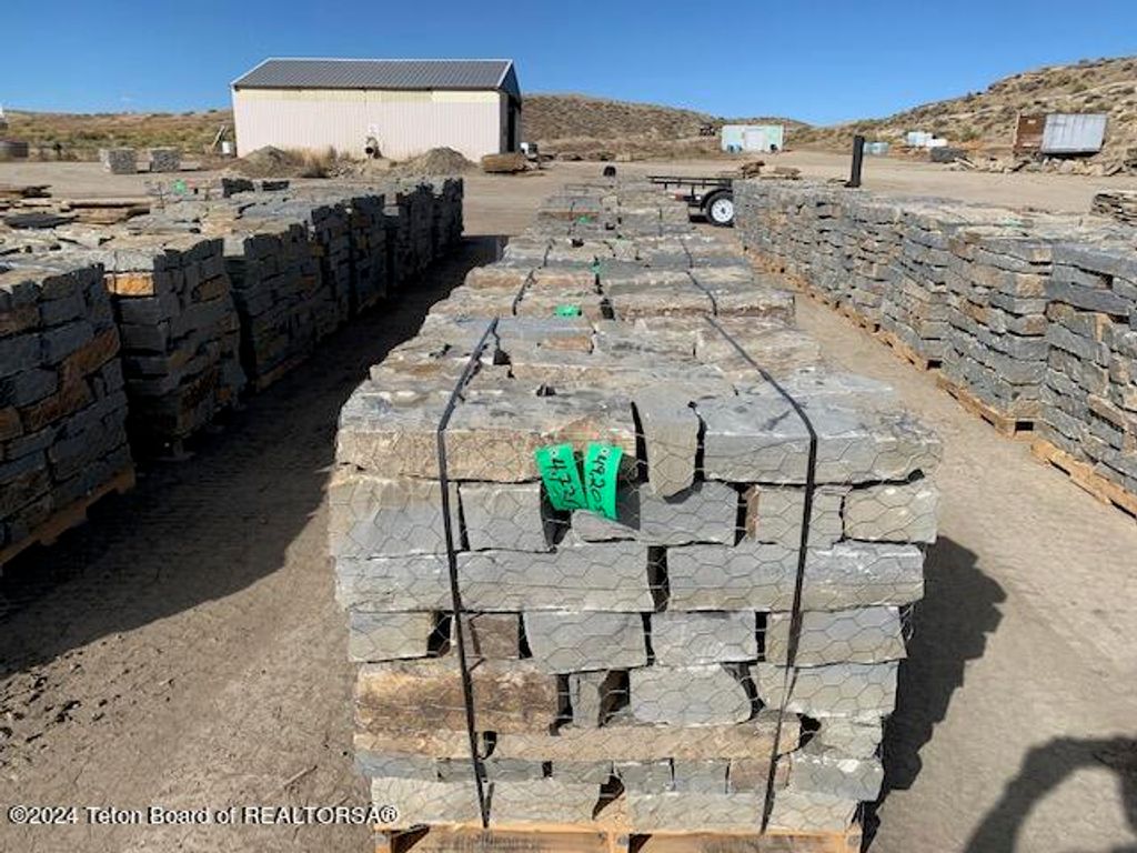 189 S 412 Highway, Kemmerer, WY 83101 photo 7