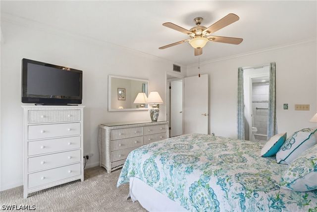 5625 Trailwinds DR 411, Fort Myers, FL 33907