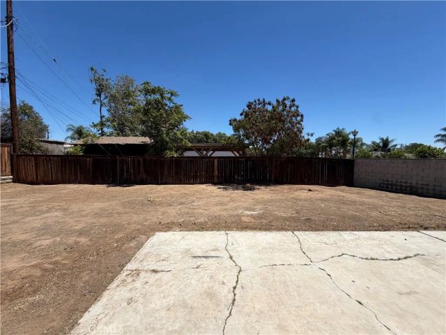 9227 Bruce Avenue, Riverside, CA 92503