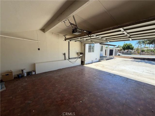 9227 Bruce Avenue, Riverside, CA 92503