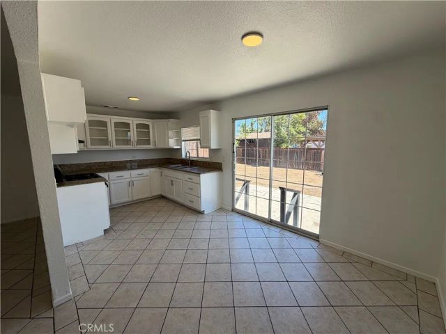 9227 Bruce Avenue, Riverside, CA 92503