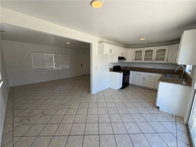 9227 Bruce Avenue, Riverside, CA 92503