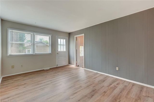 505 Leitzel Avenue, Greensboro, NC 27406