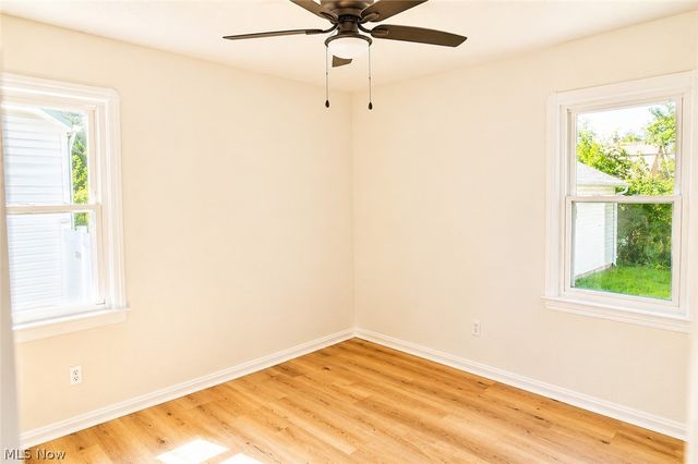 13520 Saint James Avenue, Cleveland, OH 44135