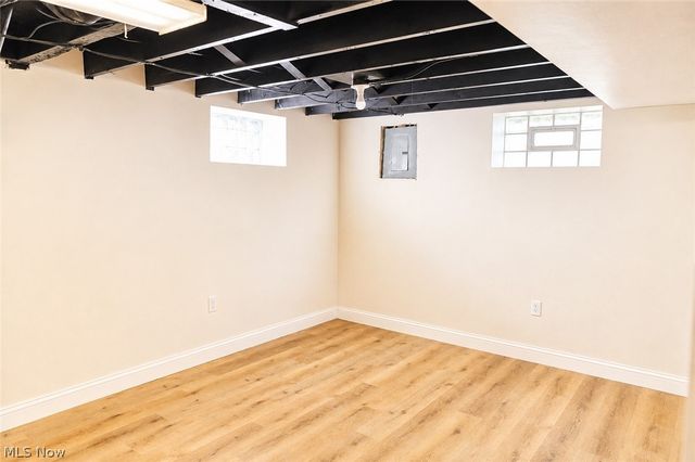 13520 Saint James Avenue, Cleveland, OH 44135