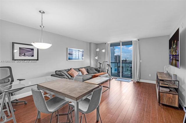 1800 N Bayshore Dr 3406, Miami, FL 33132