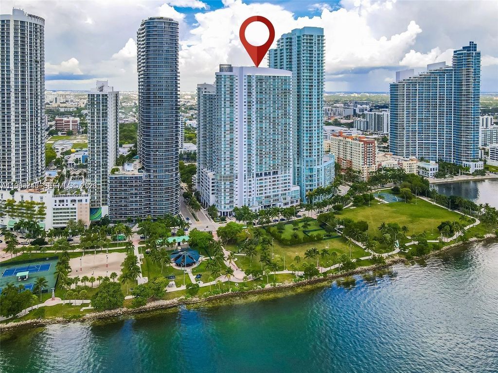 1800 N Bayshore Dr 3406, Miami, FL 33132