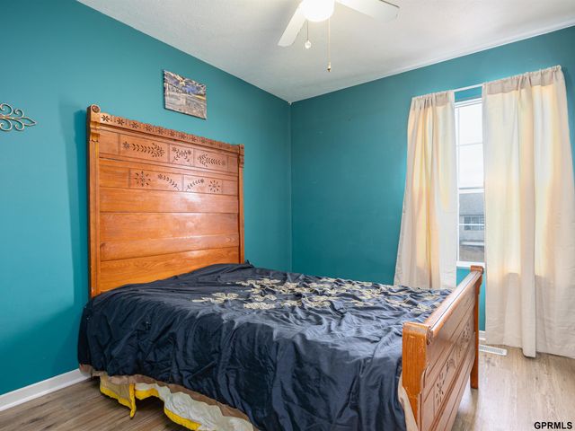 7905 Bauman Avenue, Omaha, NE 68122