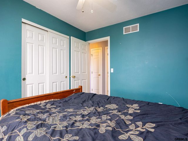 7905 Bauman Avenue, Omaha, NE 68122