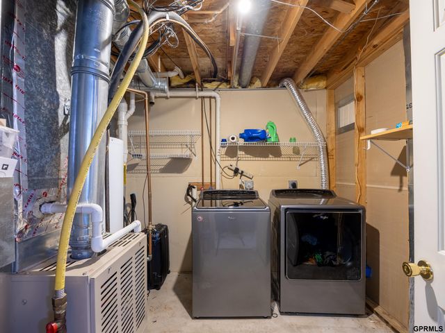 7905 Bauman Avenue, Omaha, NE 68122