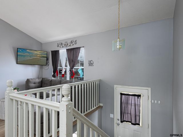 7905 Bauman Avenue, Omaha, NE 68122