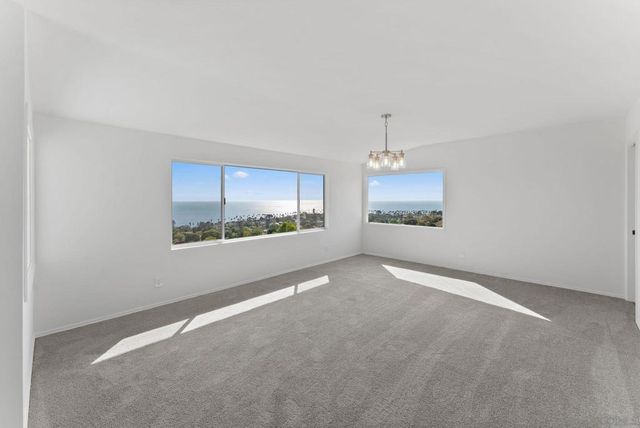 5995 La Jolla Corona, La Jolla, CA 92037
