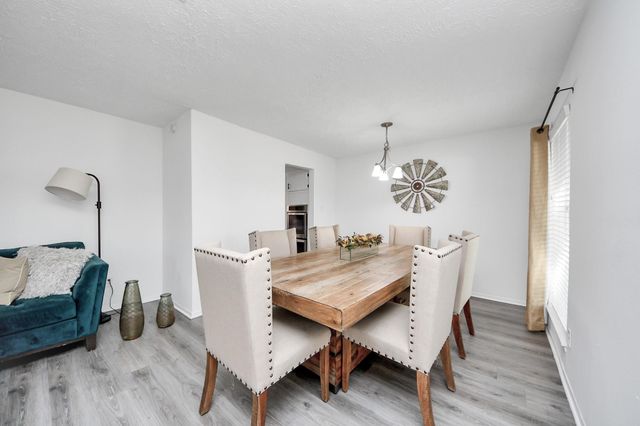 10119 Sageglow Drive, Houston, TX 77089