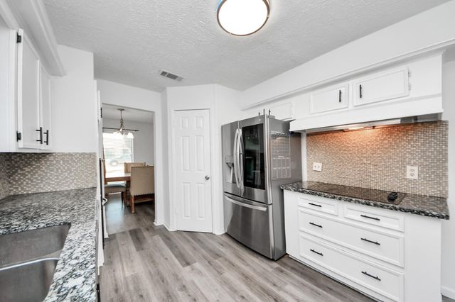 10119 Sageglow Drive, Houston, TX 77089