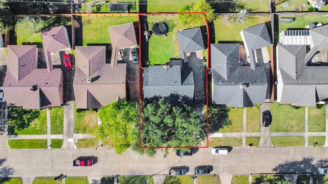 10119 Sageglow Drive, Houston, TX 77089