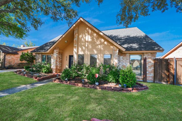 10119 Sageglow Drive, Houston, TX 77089