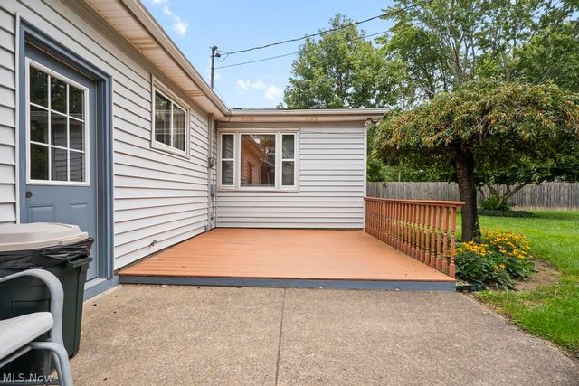 2502 Eastlawn Street, Lorain, OH 44052