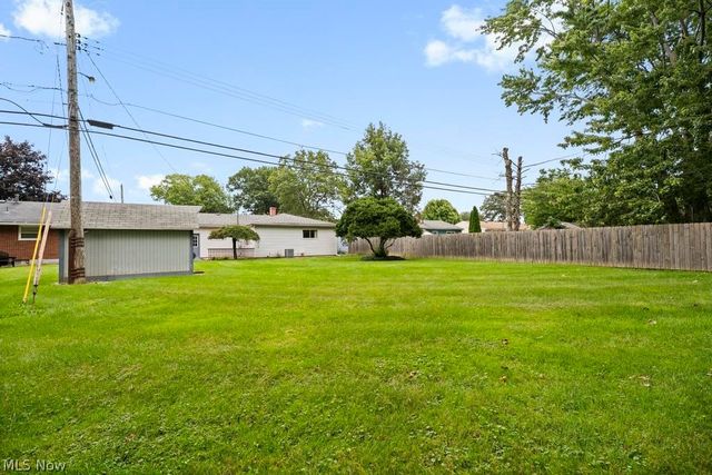 2502 Eastlawn Street, Lorain, OH 44052