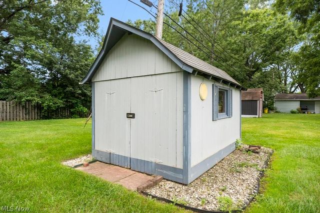 2502 Eastlawn Street, Lorain, OH 44052